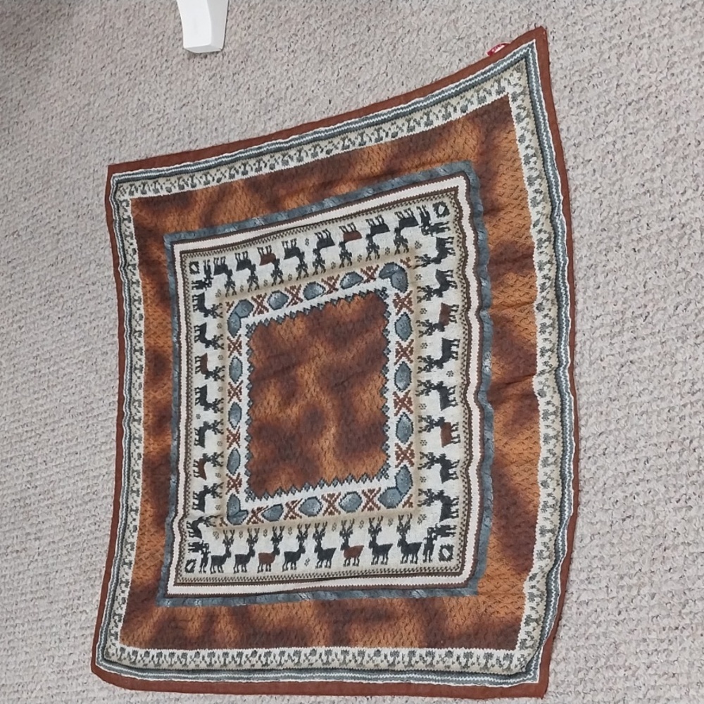 Echo Multicolor Patterned Scarf - image 3